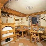 Szálloda Garni La Rondine