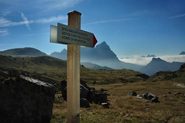 Szálloda Garni La Rondine